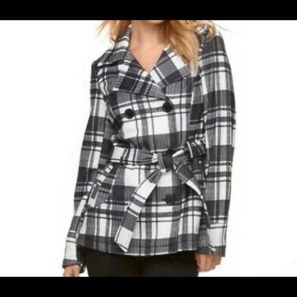 Plaid grey/white belted coat